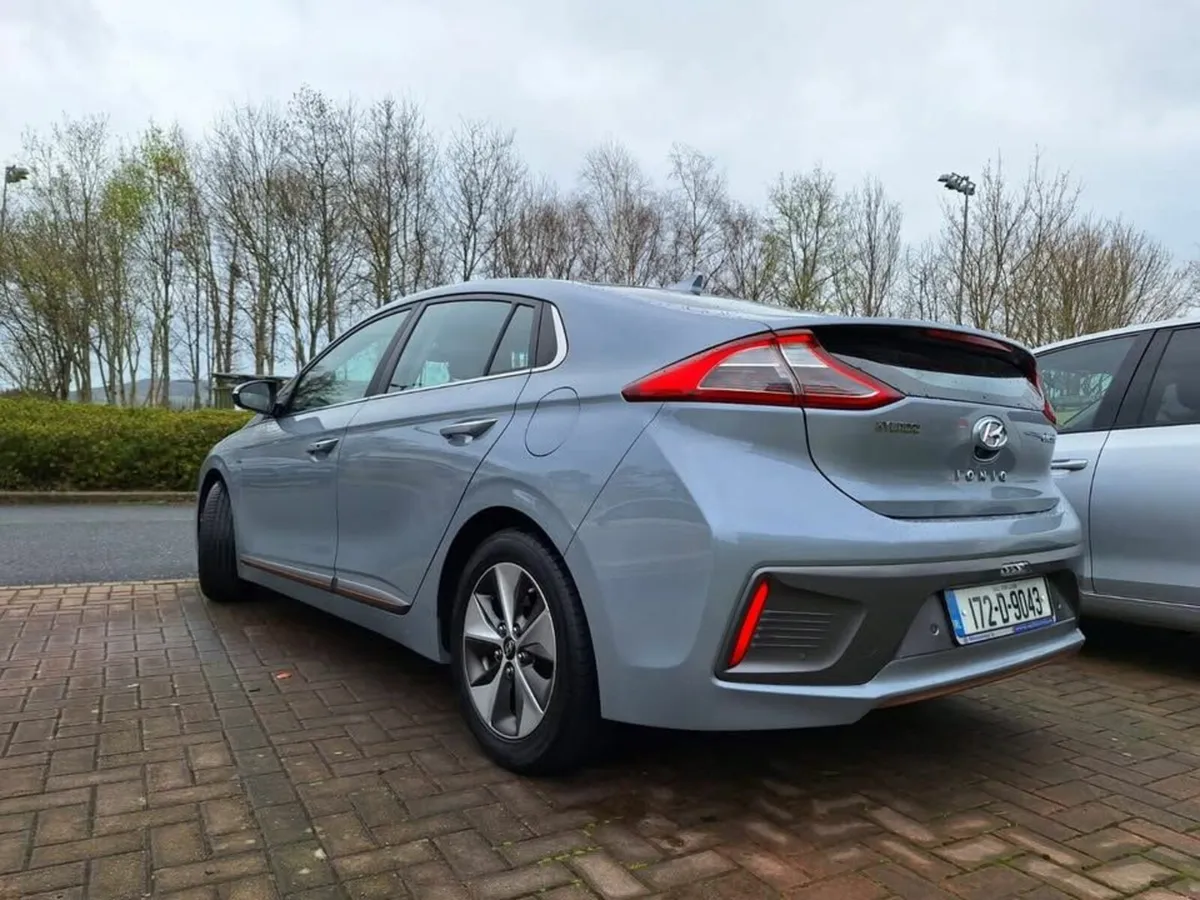 Hyundai IONIQ 2017 - Image 3