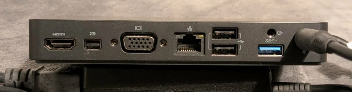 Dell W15 docking station with 65w charger - Image 3