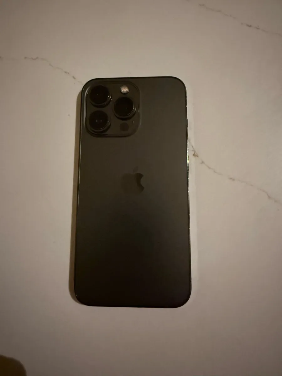 iPhone 13 Pro - Image 2