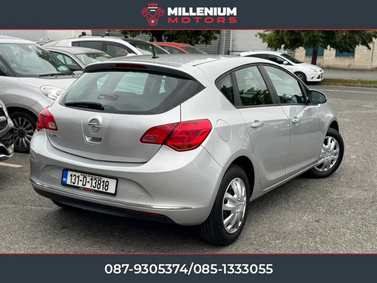 Opel Astra 2013 1.4 - Image 3