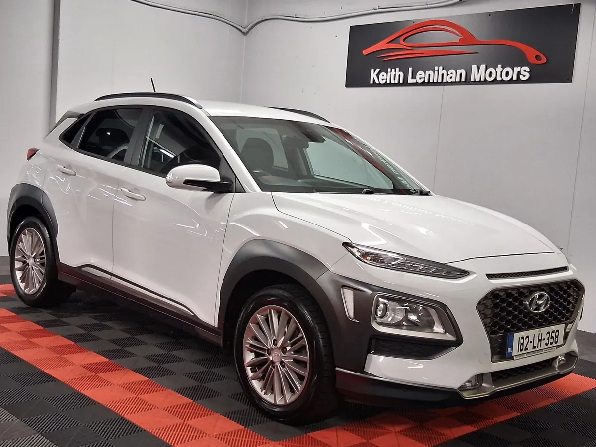 2018 Hyundai KONA **EXECUTIVE** - Image 2