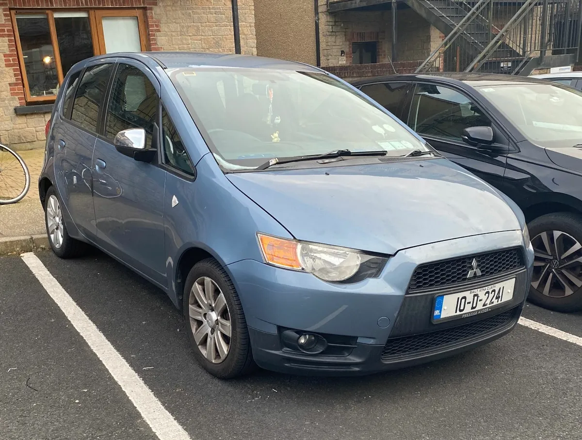 Mitsubishi Colt 2010 - Image 1