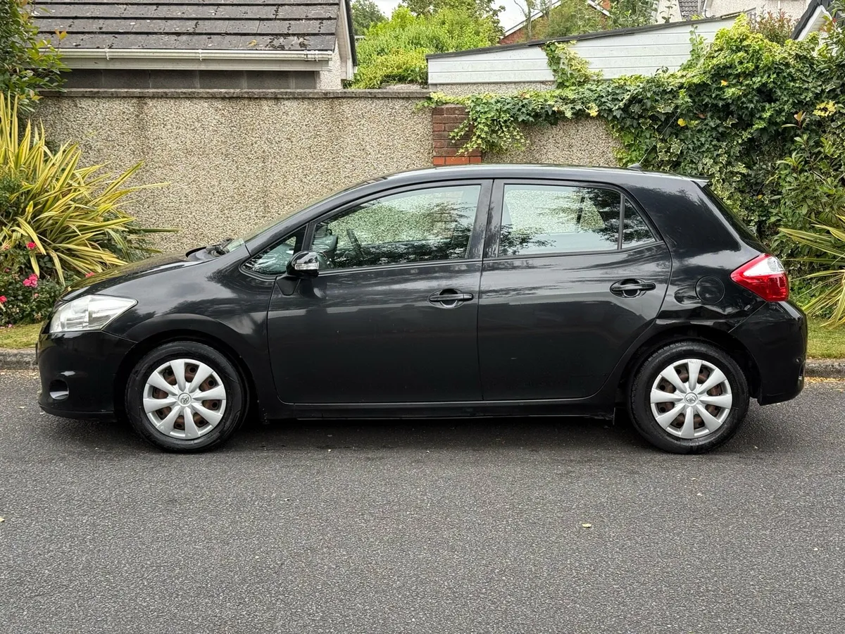 2011 Toyota Auris Only 100k kms NEW NCT 10/26 - Image 2