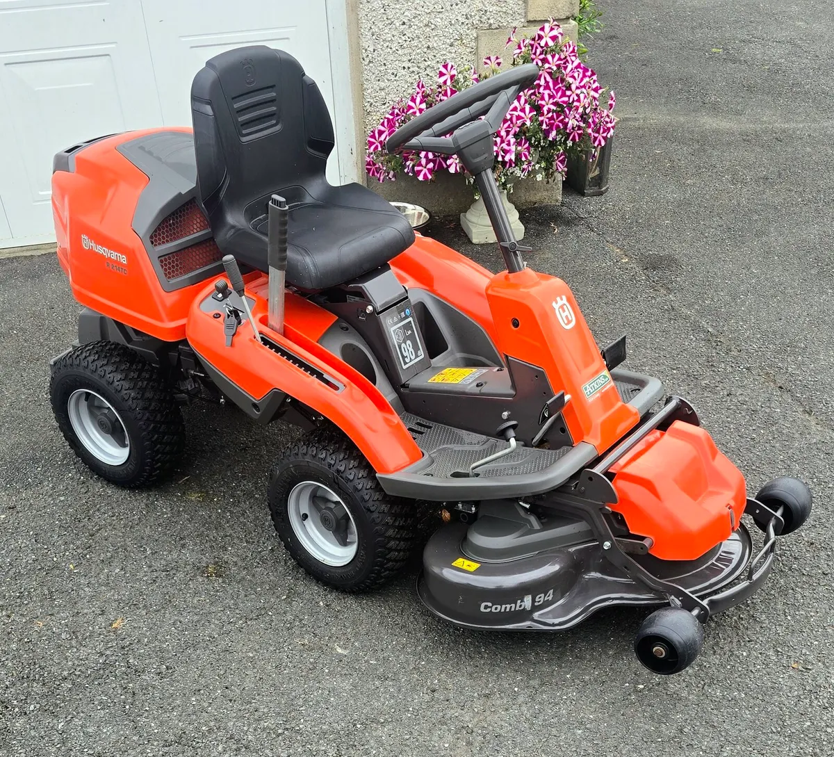 HUSQVARNA AS new - Image 1