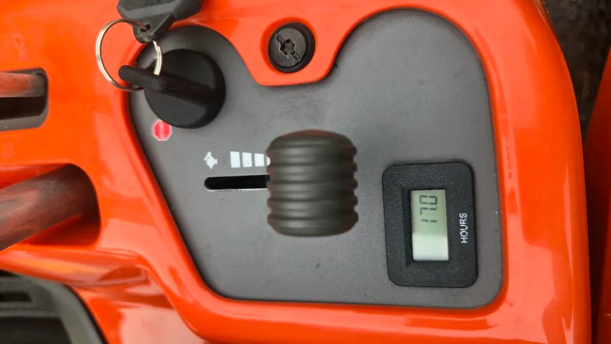 HUSQVARNA AS new - Image 3