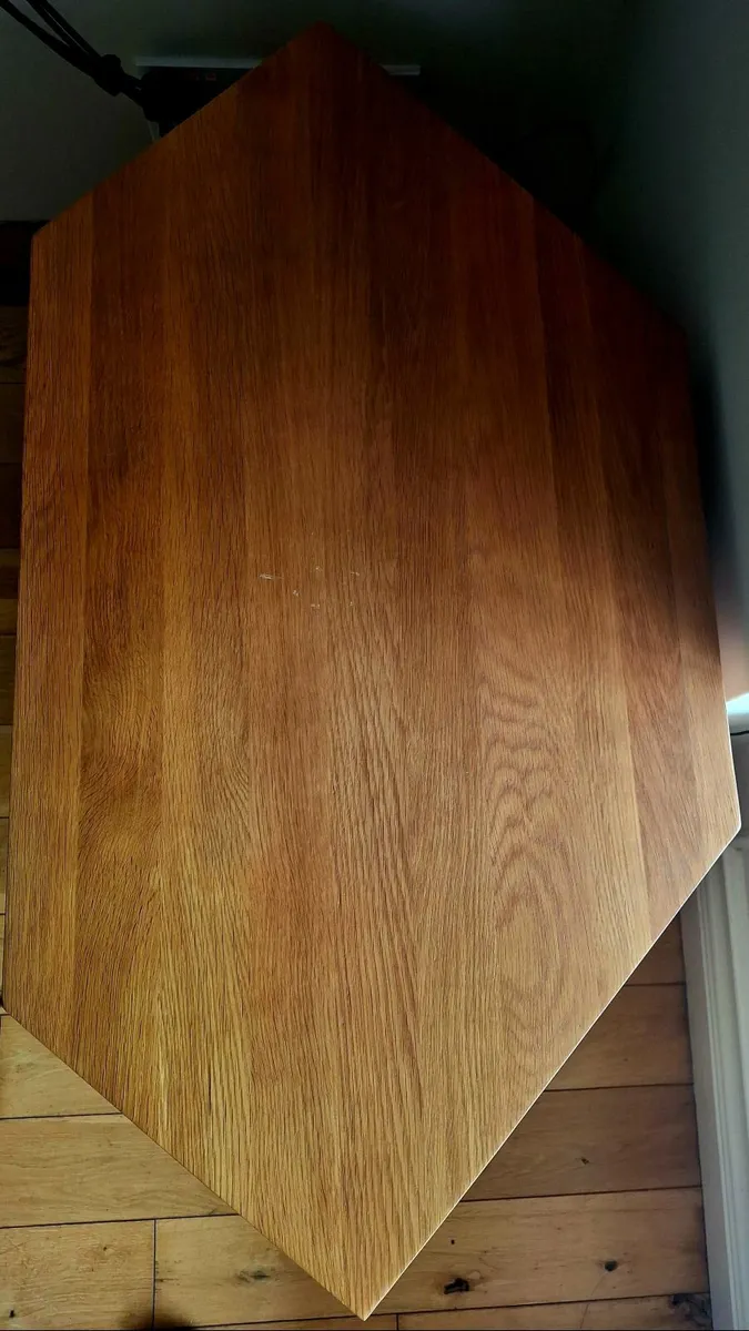 TV Table - Image 3
