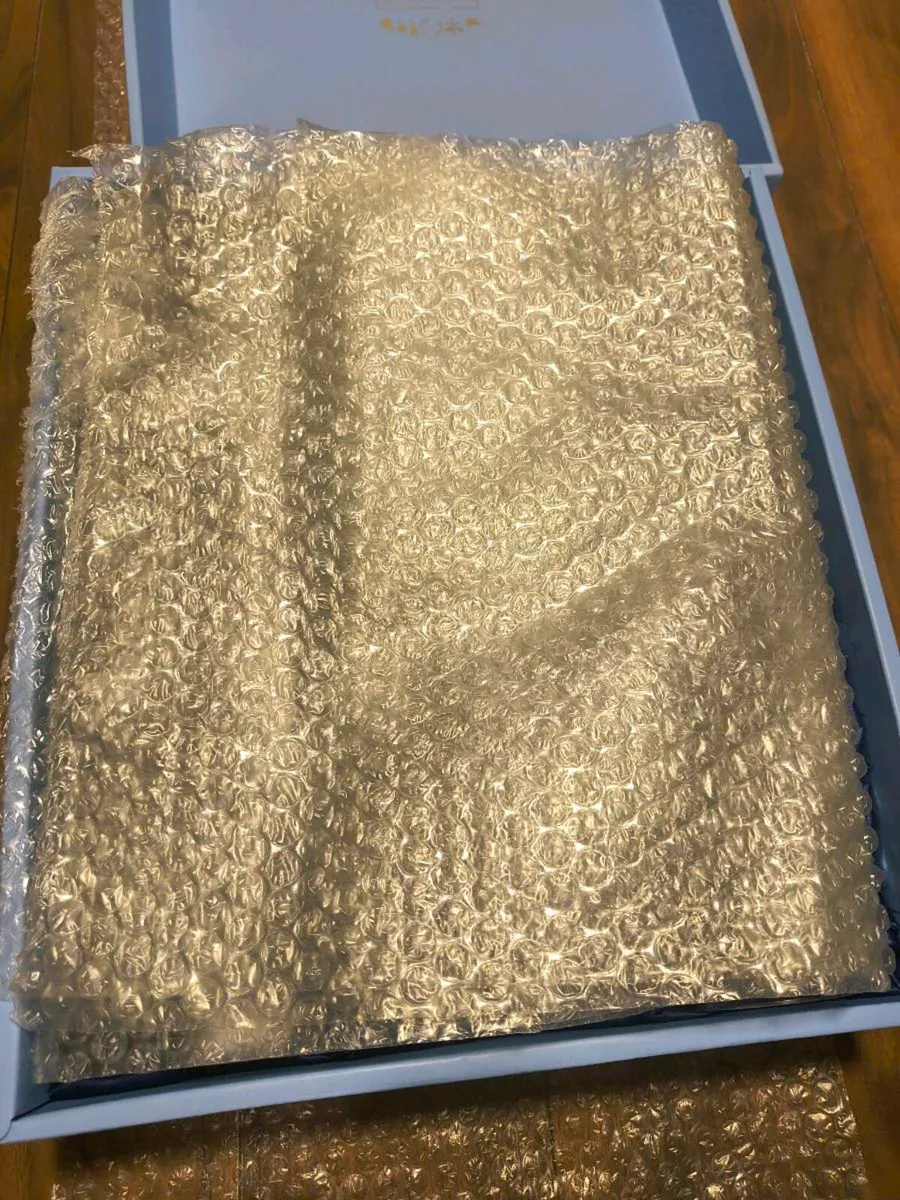 Whiskey Decanter with 6 Whiskey Glasses - Image 3