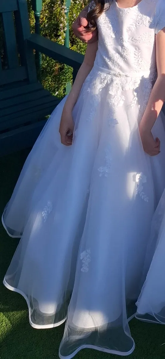 Communion dress - Image 4