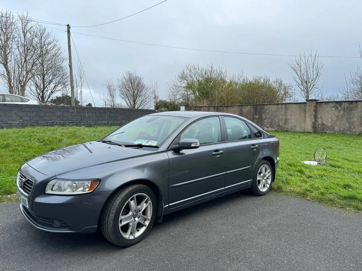 Volvo S40 1.8 Petrol - Image 4