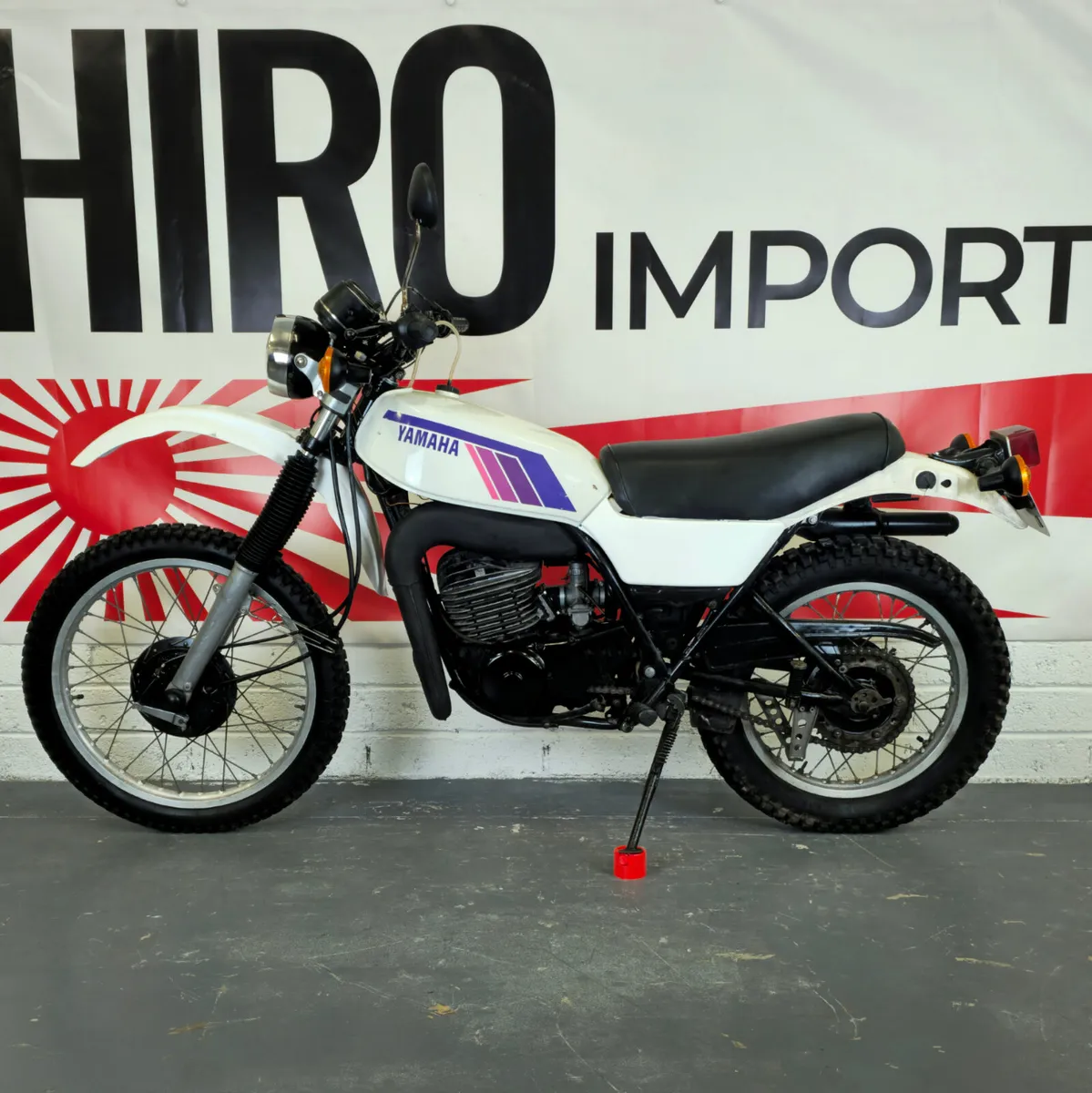1982 Yamaha DT400 - Image 1