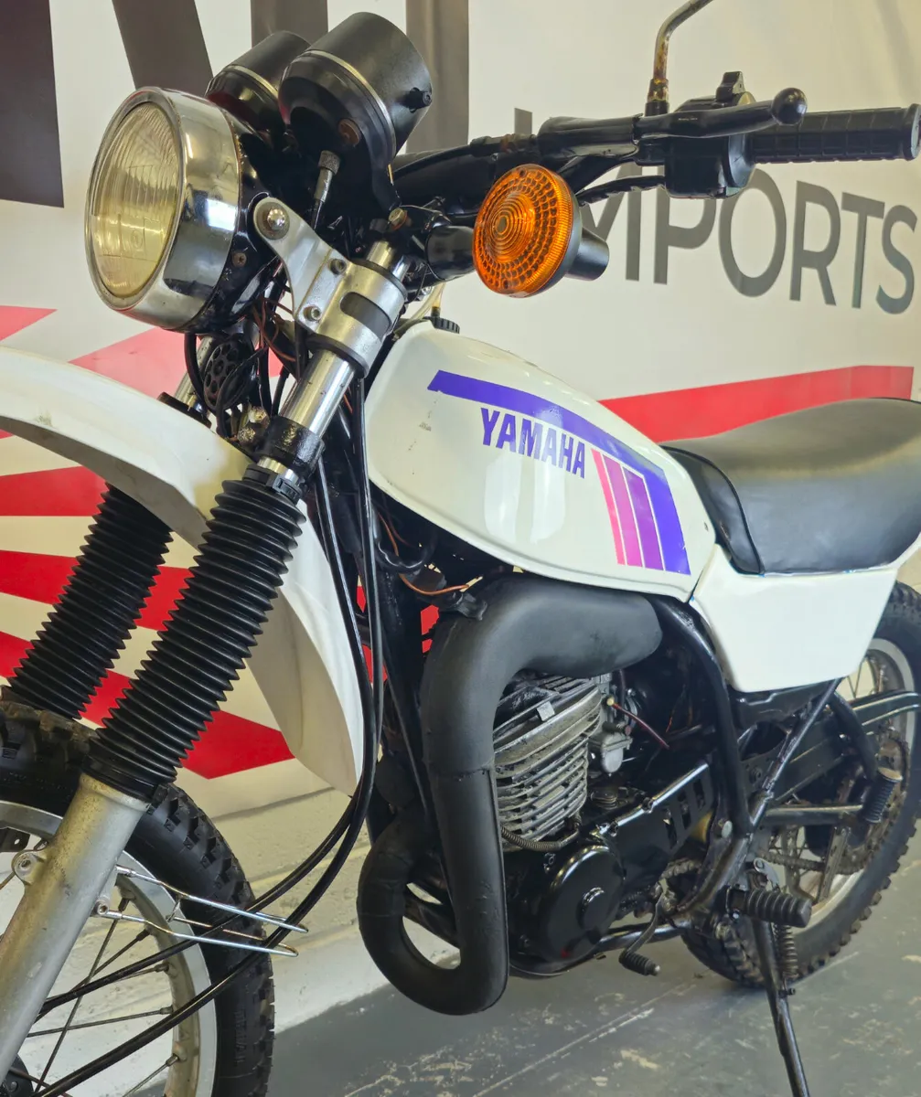 1982 Yamaha DT400 - Image 4