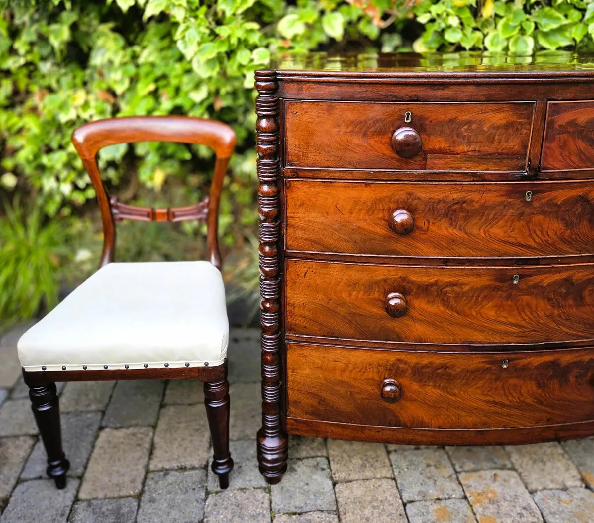 Georgian Bow Front Chest- Circa 1800 - Image 4