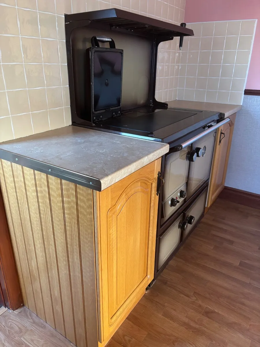 Solid Wood Kitchen - Image 4