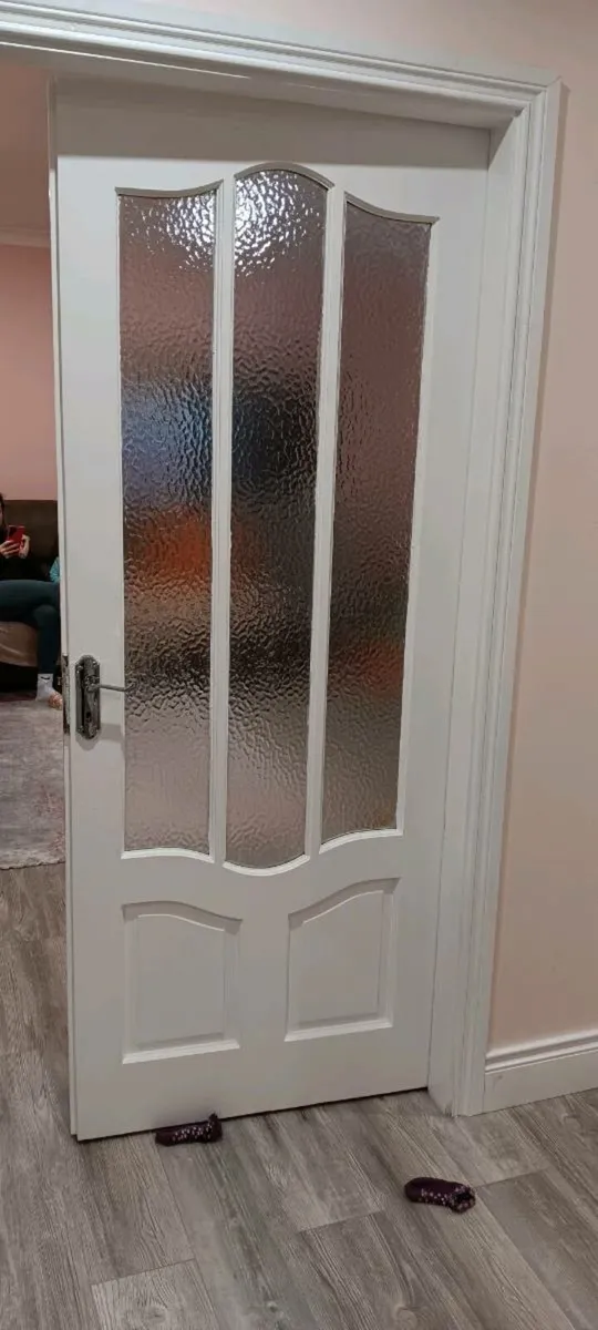 FREE DOUBLE DOORS 32 by 80 - Image 2