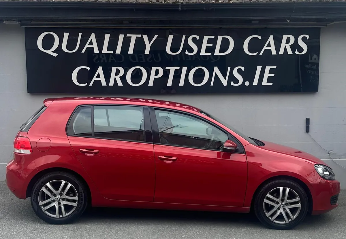 VOLKSWAGEN GOLF 1.6 TDI SE BLUEMOTION//BELT DONE// - Image 1