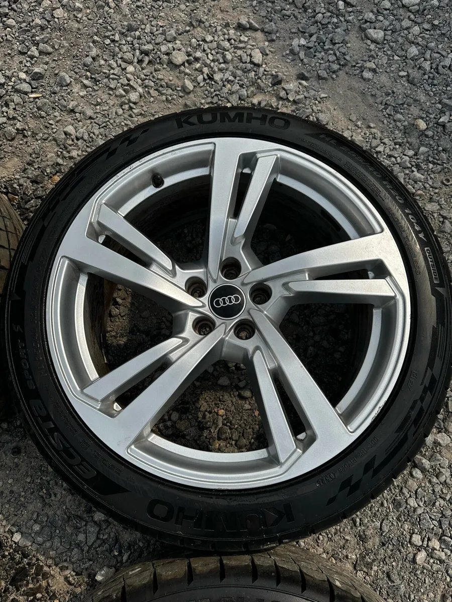 Genuine 20” Audi Alloys Brand New Tyres - Image 3