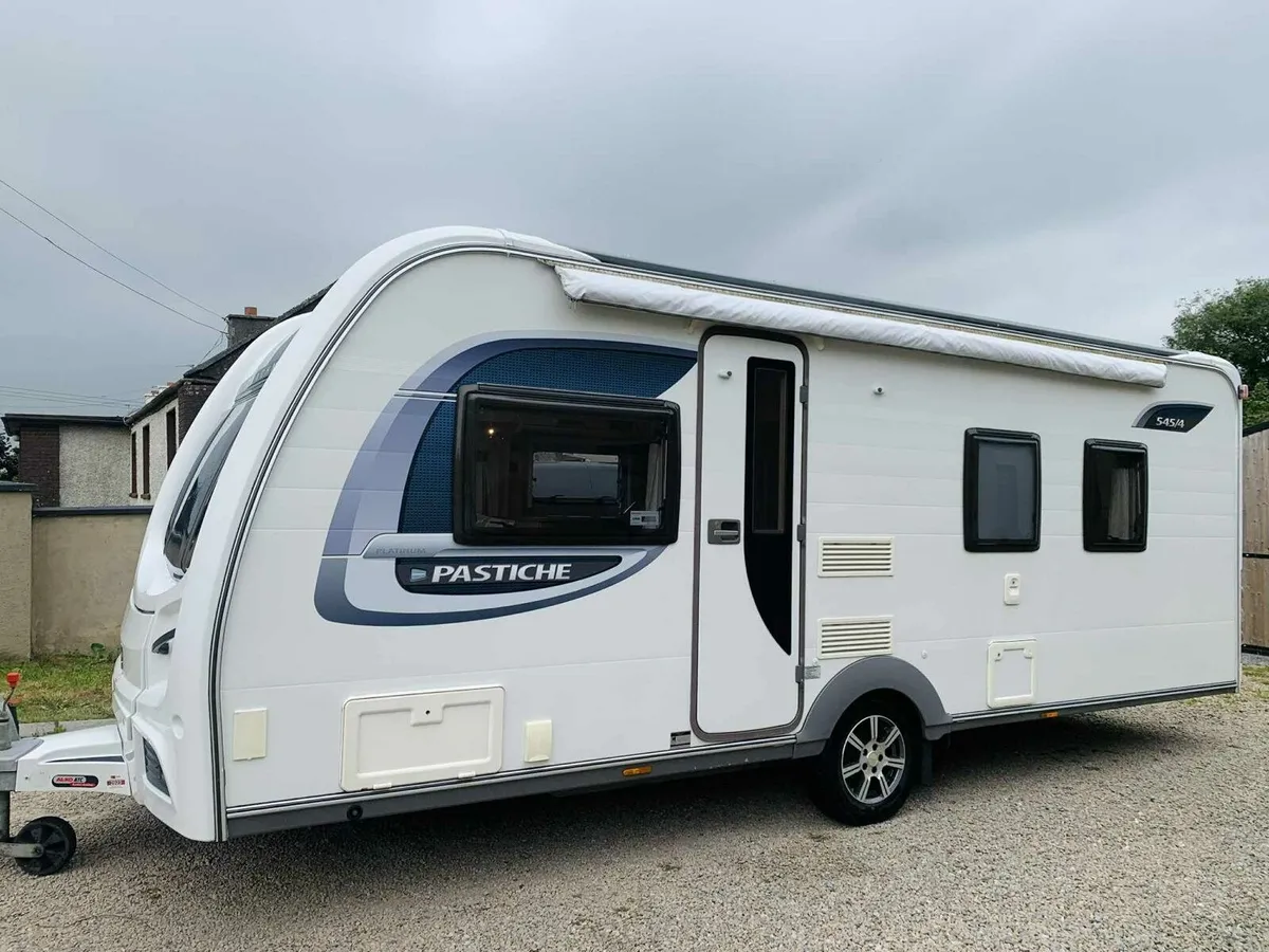 Coachman pastiche - Image 1