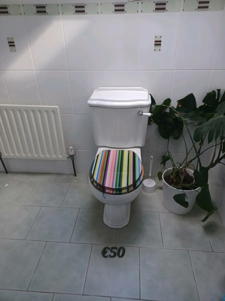 Bathrooms - Image 3