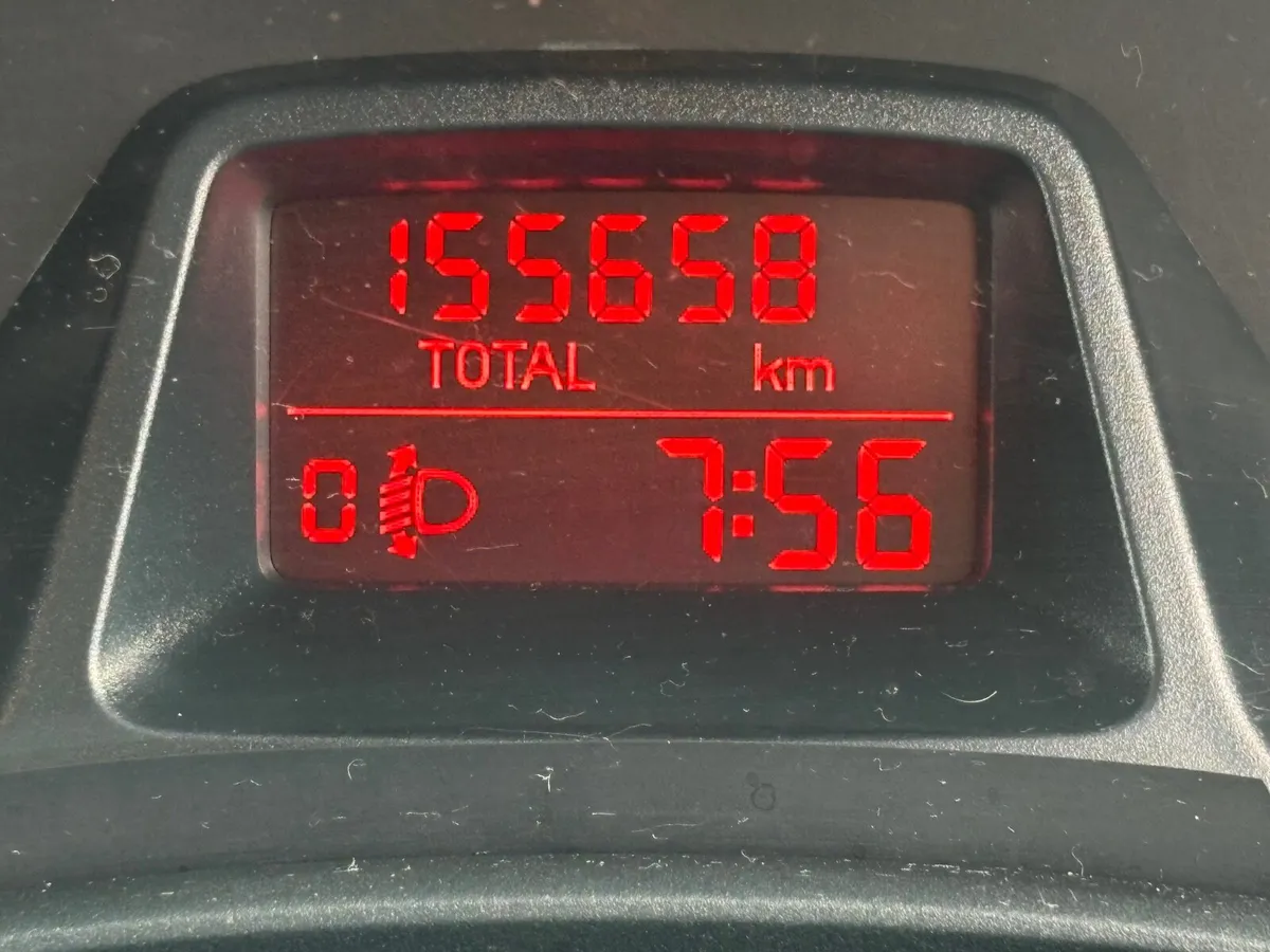 Ford KA 2010 - Image 4