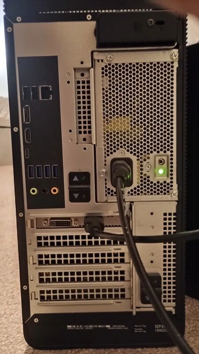 Dell Xps 8930 - Image 3
