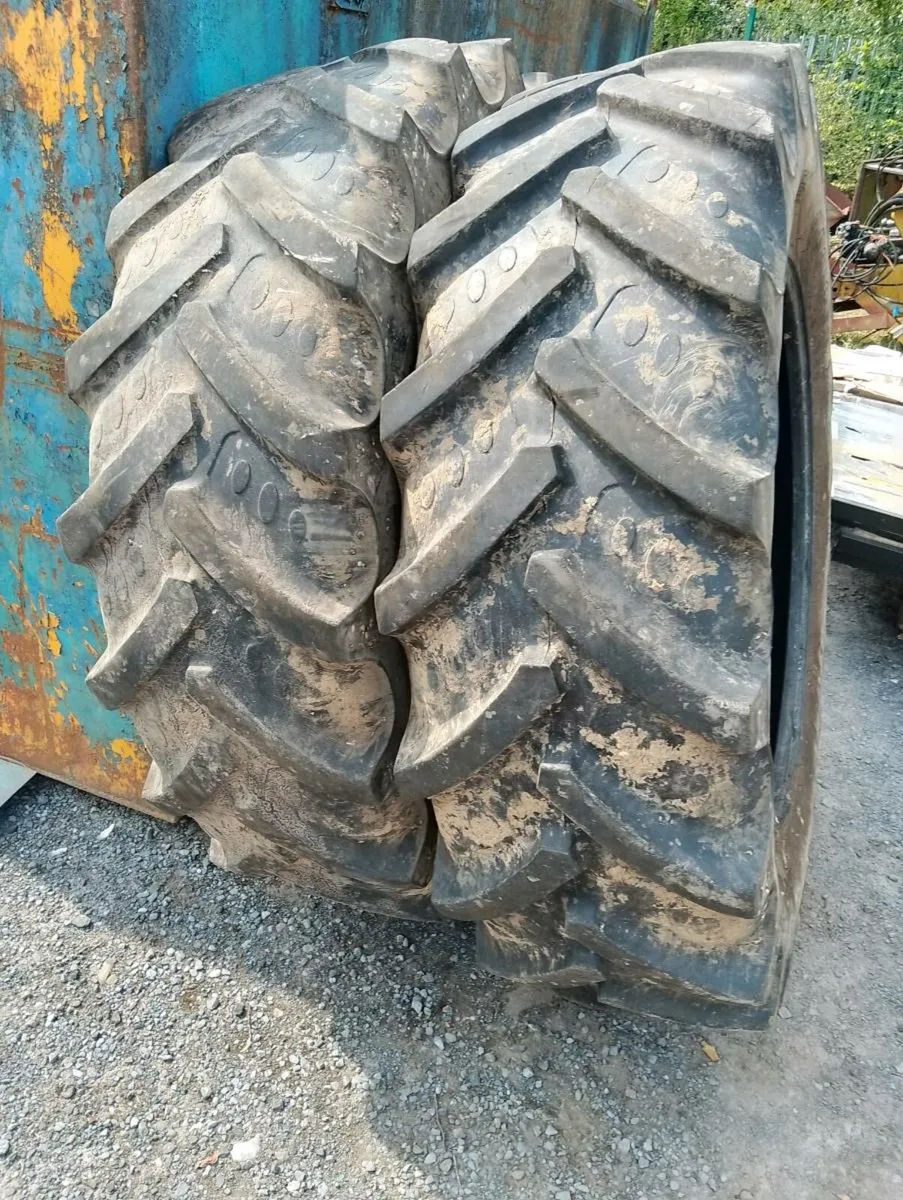 Tyres BKT 460/85R38 18.4R38 Matching pair - Image 1