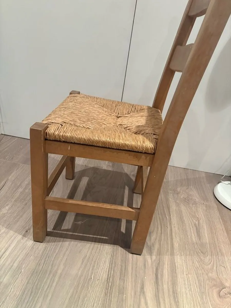 kitchen table and chairs - Image 3