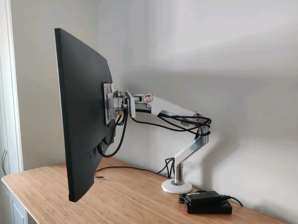 Adjustable home office desk - Image 4