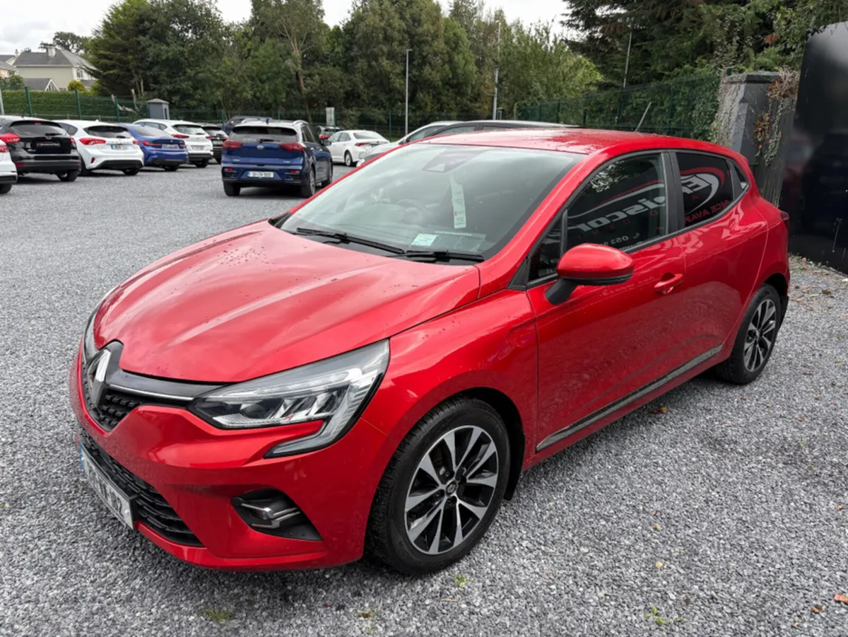 Renault Clio ICONIC TCE 100 MY19 5DR//JUST ARRIVED - Image 2