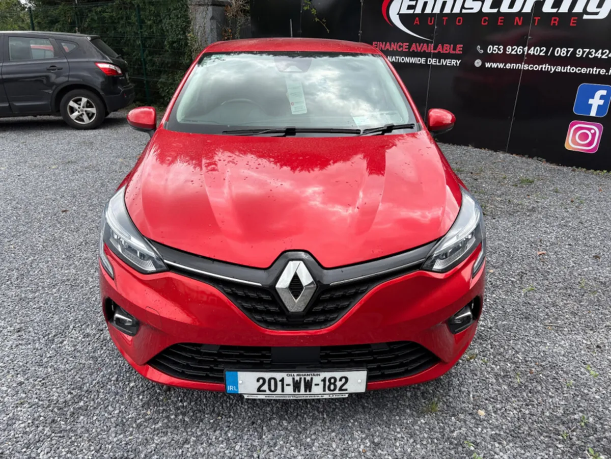 Renault Clio ICONIC TCE 100 MY19 5DR//JUST ARRIVED - Image 3