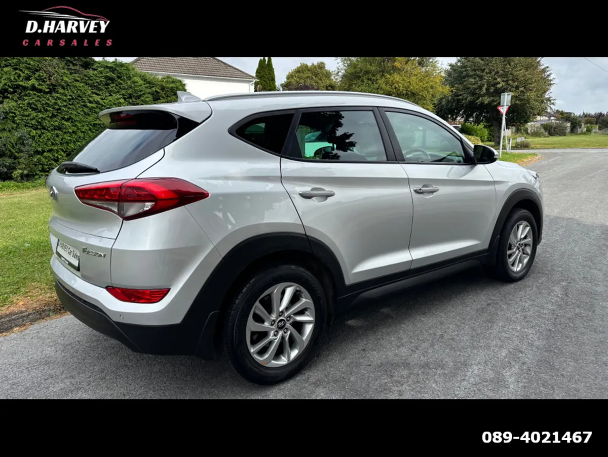 Hyundai Tucson 1.7D Executive**Irish Car**Full Lea - Image 3