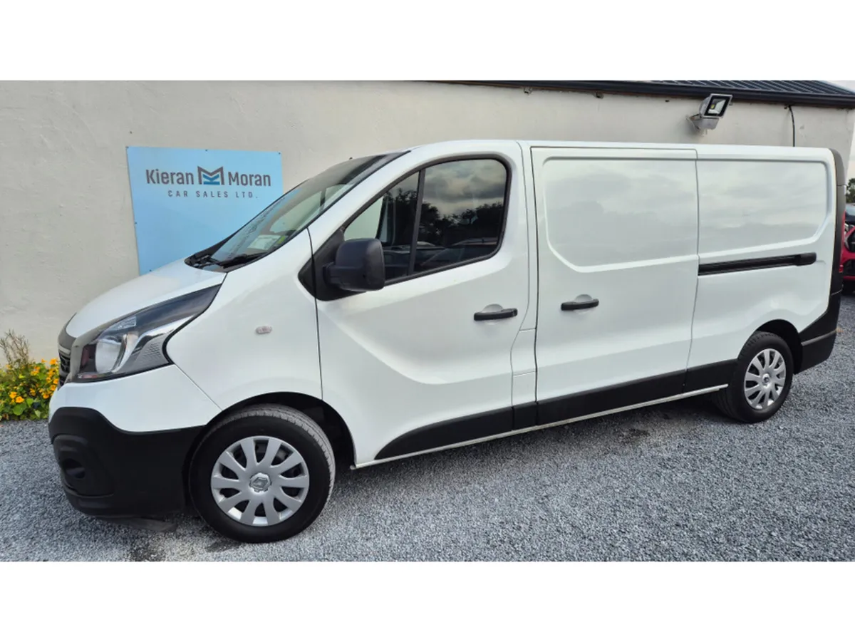 Renault Trafic 2L DIESEL - Image 1
