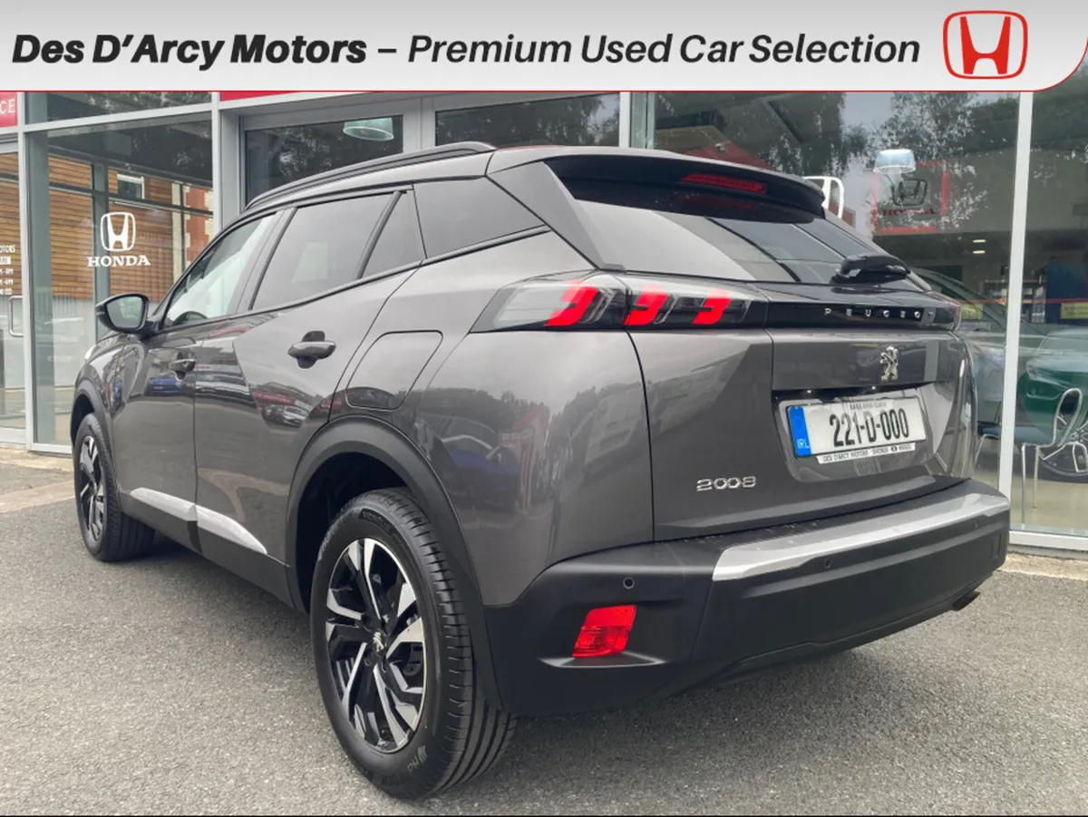 Peugeot 2008 ALLURE PREMIUM PTECH PURETECH S/S - Image 2