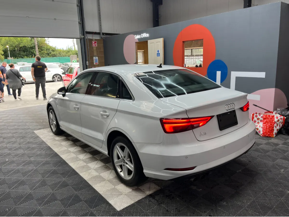 Audi A3 1.0 TFSI SPORT / 30k KMs / REVERSE CAMERA - Image 4