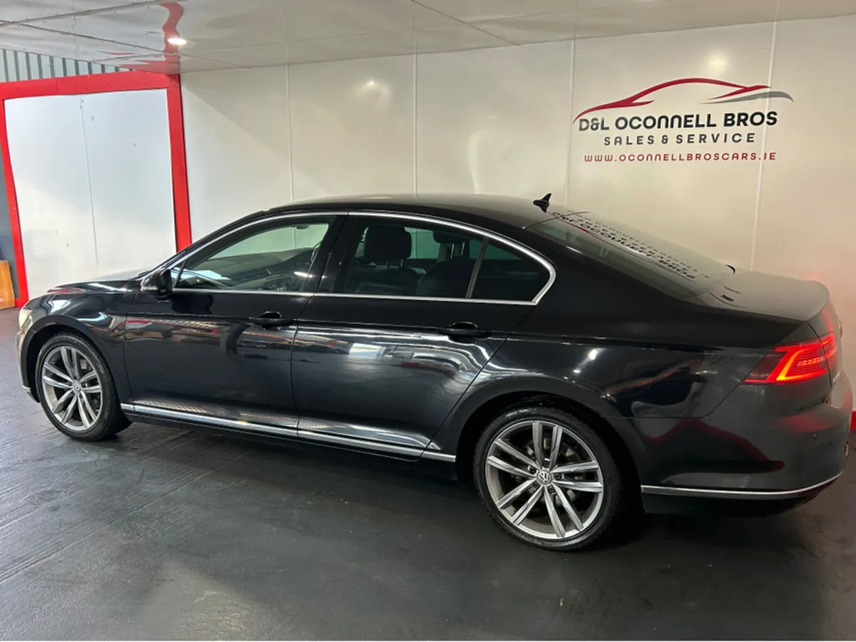 Volkswagen Passat 2.0 TDI GT BLUEMOTION 150PS 4DR - Image 2