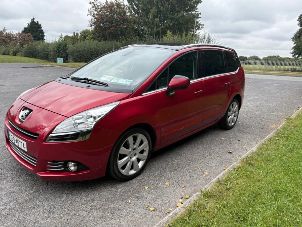 Peugeot 5008 1.6 E-HDI ALLURE 5DR AUTO - Image 2