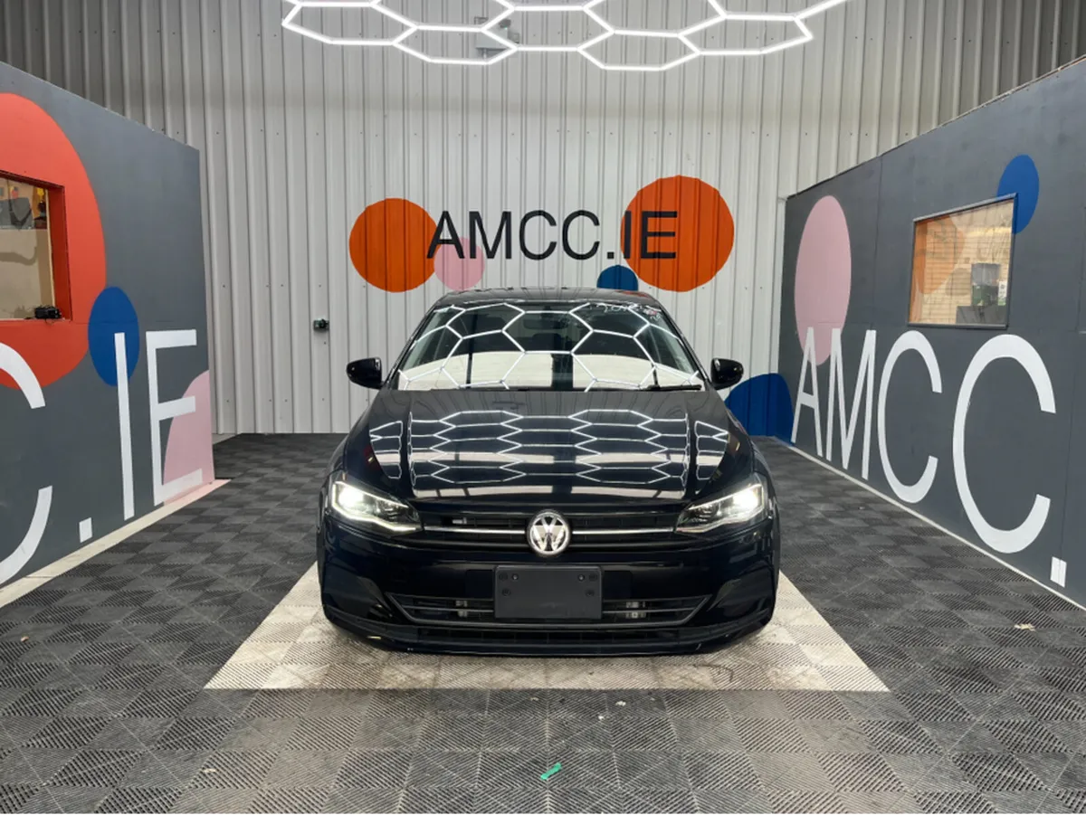 Volkswagen Polo 1.0 TSI COMFORT LINE / 41k KMs / R - Image 2