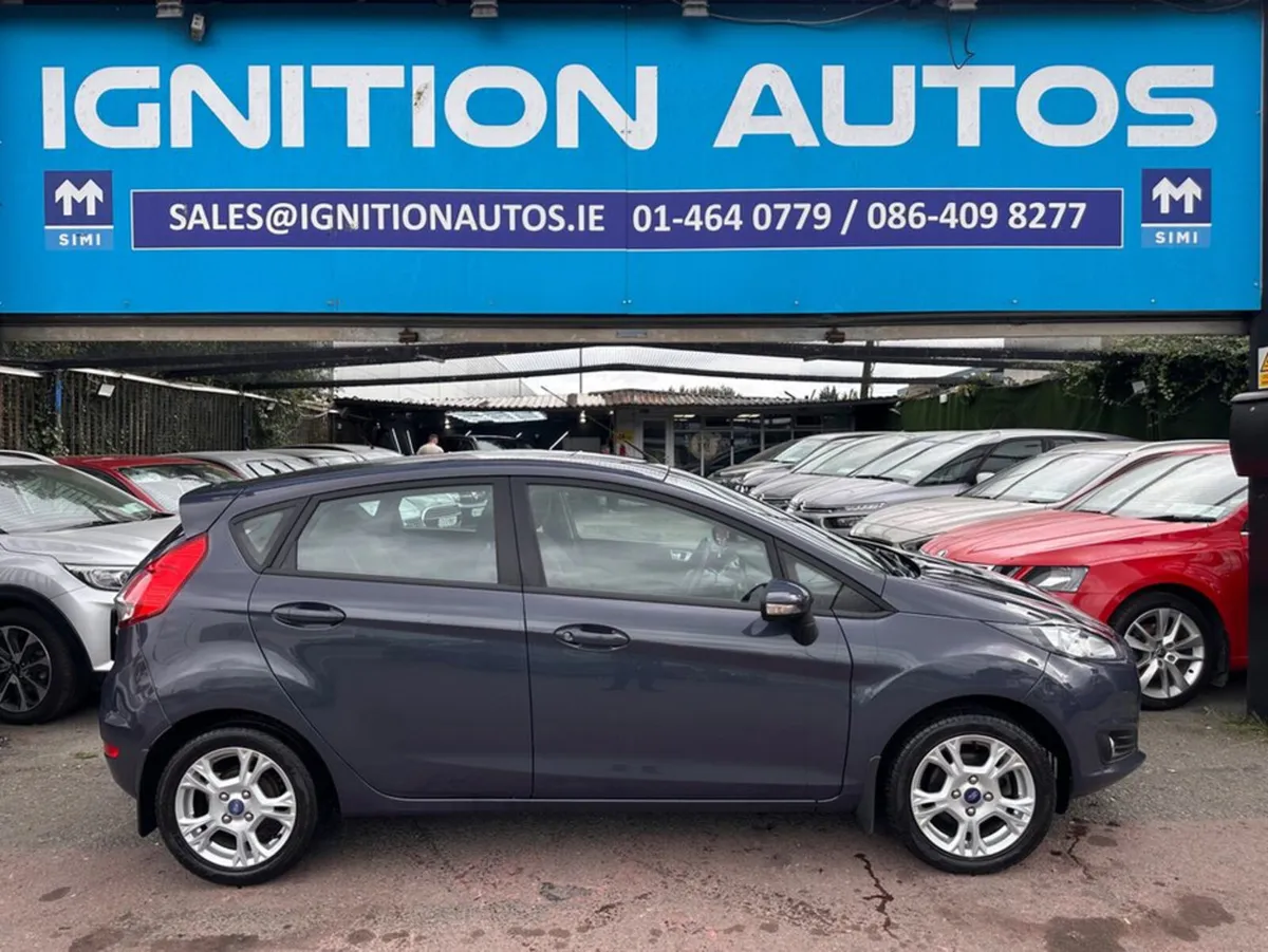 Ford Fiesta 1.25 PETROL, ZETEC, LOW MILEAGE, FINAN - Image 2