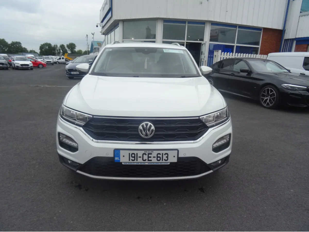 Volkswagen T-Roc DESIGN 1.6 TDI MANUAL 6SPEED FWD - Image 3