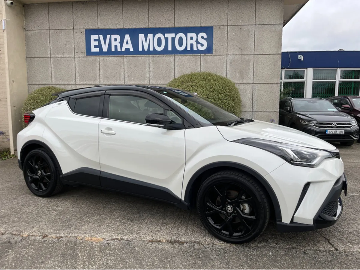 Toyota C-HR SOL AUTOMATIC 1.8 PETROL //HIGH SPEC// - Image 2