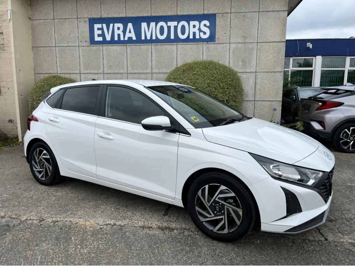 Hyundai i20 DELUXE PLUS 1.2 PETROL - Image 3