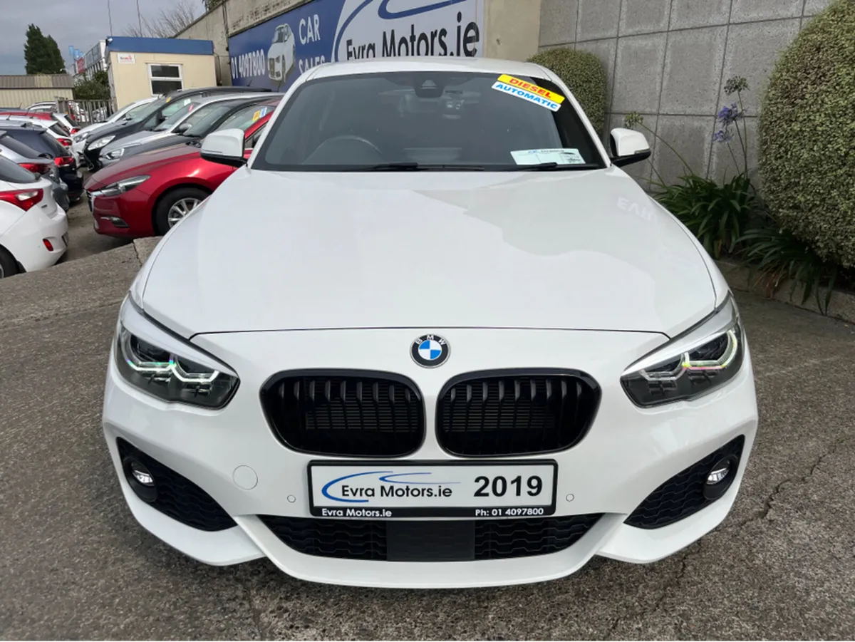 BMW 1-Series M-SPORT SHADOWLINE AUTOMATIC 2.0 DIES - Image 3