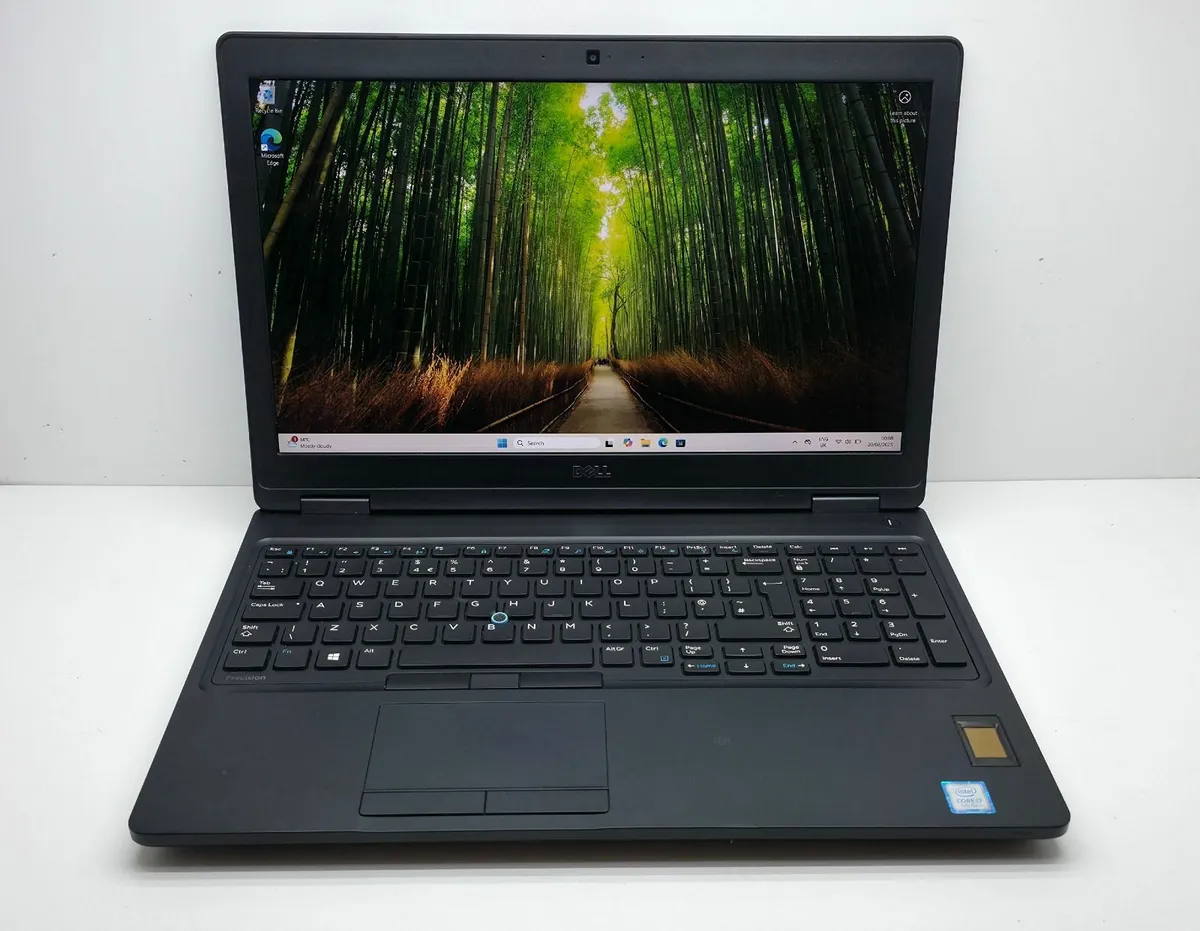 Dell Precision 3530-i7(8gen)/24GB RAM/Touch screen