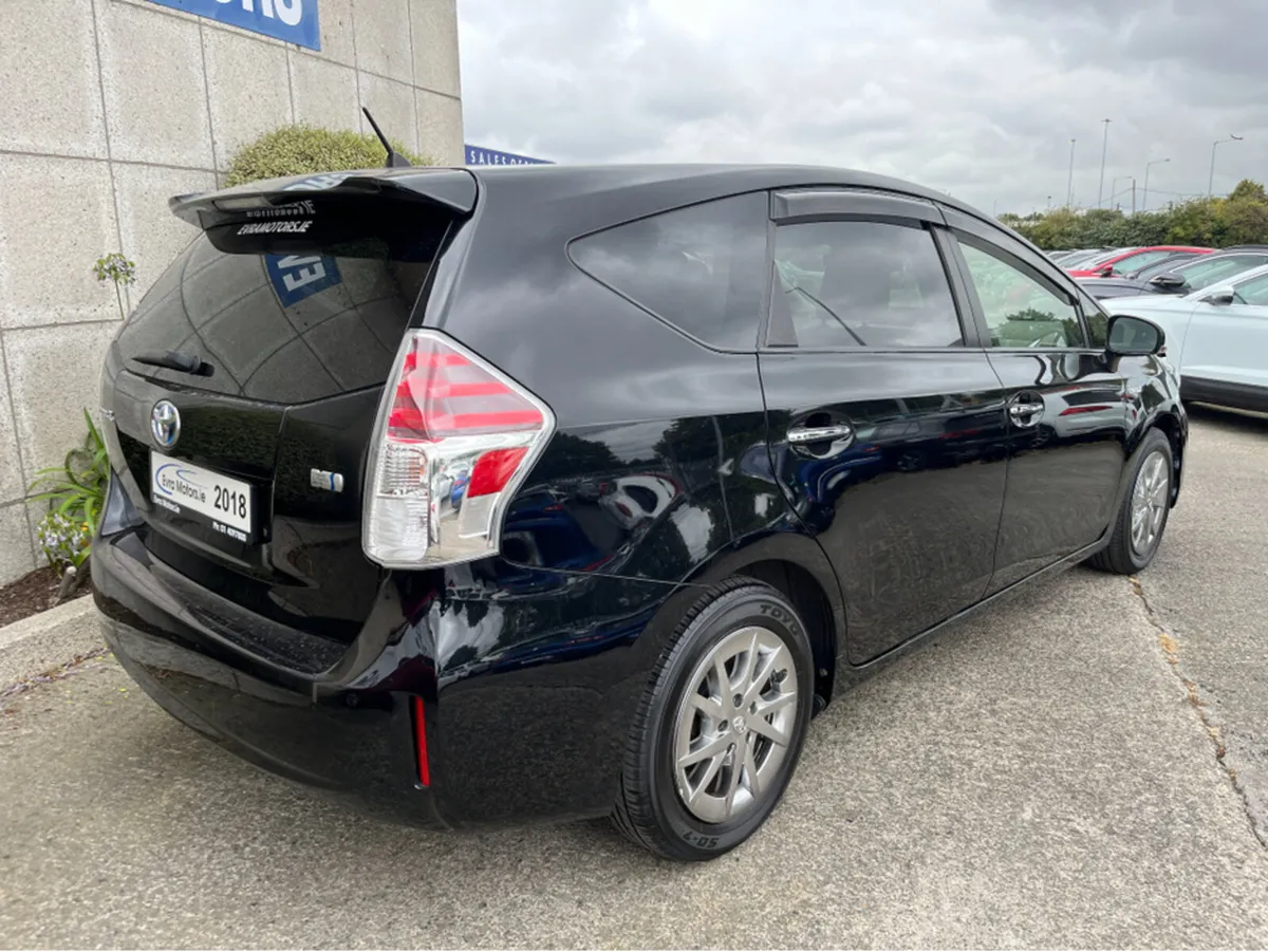 Toyota Prius 7 SEATER AUTOMATIC HYBRID 1.8 PETROL - Image 4