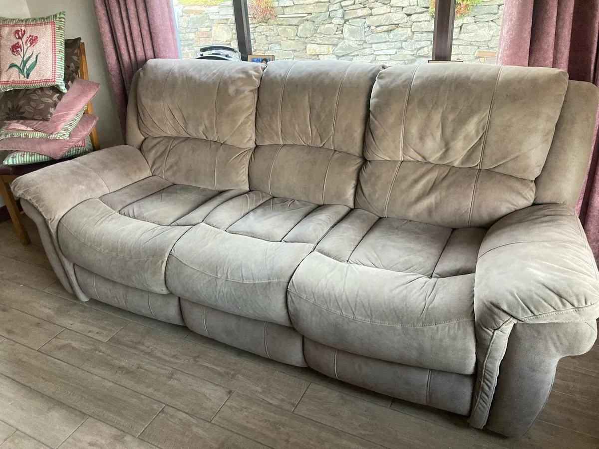 Sofa - Image 3
