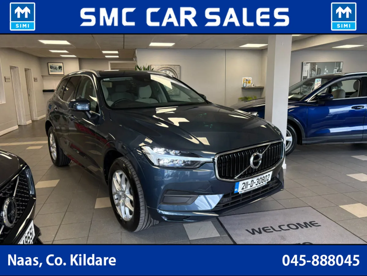 Volvo XC60 B4 MOMENTUM 5DR AUTO - Image 2