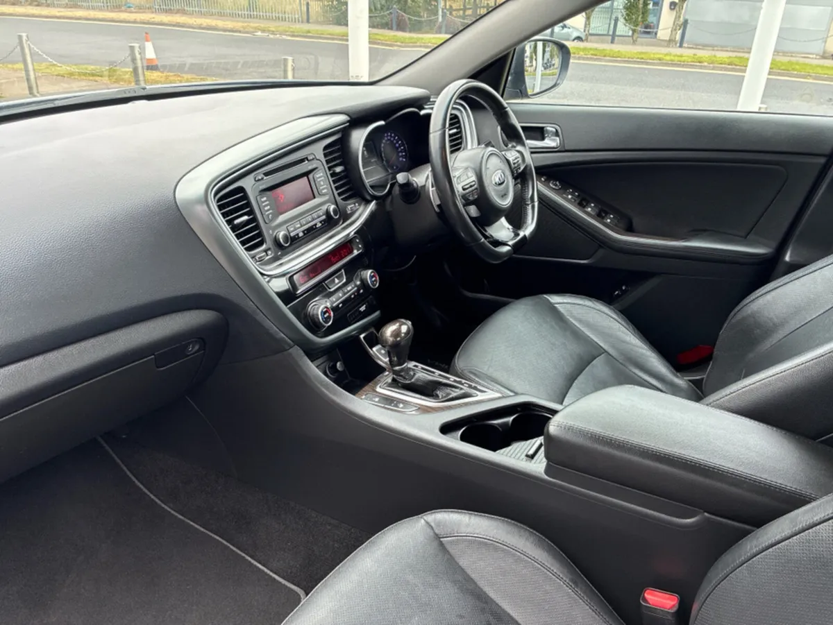 Kia Optima PLATINUM AT 4DR AUTO - Image 3