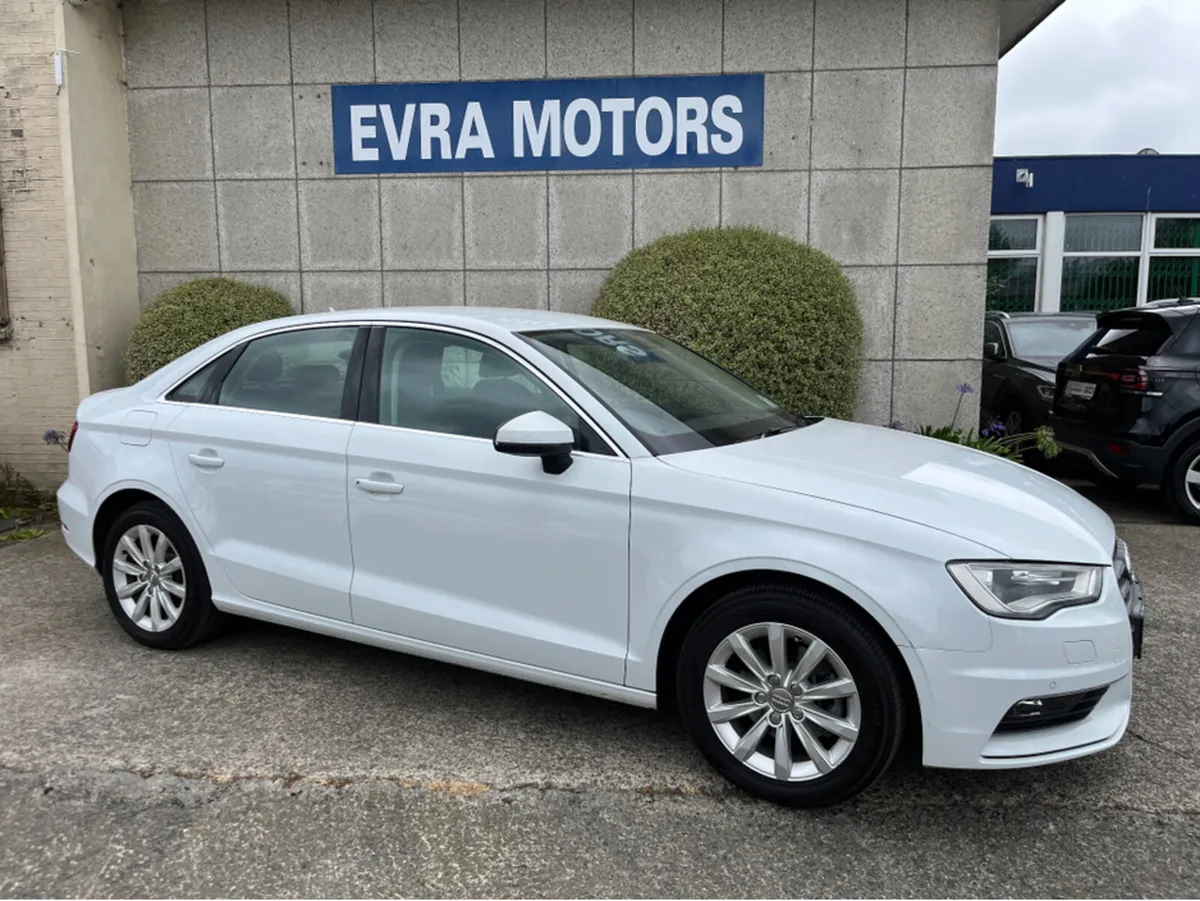 Audi A3 SALOON AUTOMATIC 1.4 PETROL //ADAPTIVE CRU - Image 3