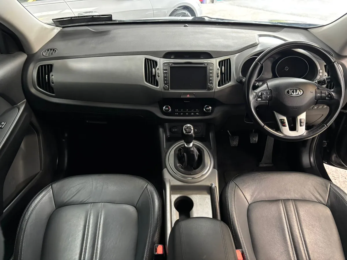 Kia Sportage 2015 1.7CRDI. PLATINUM - Image 4