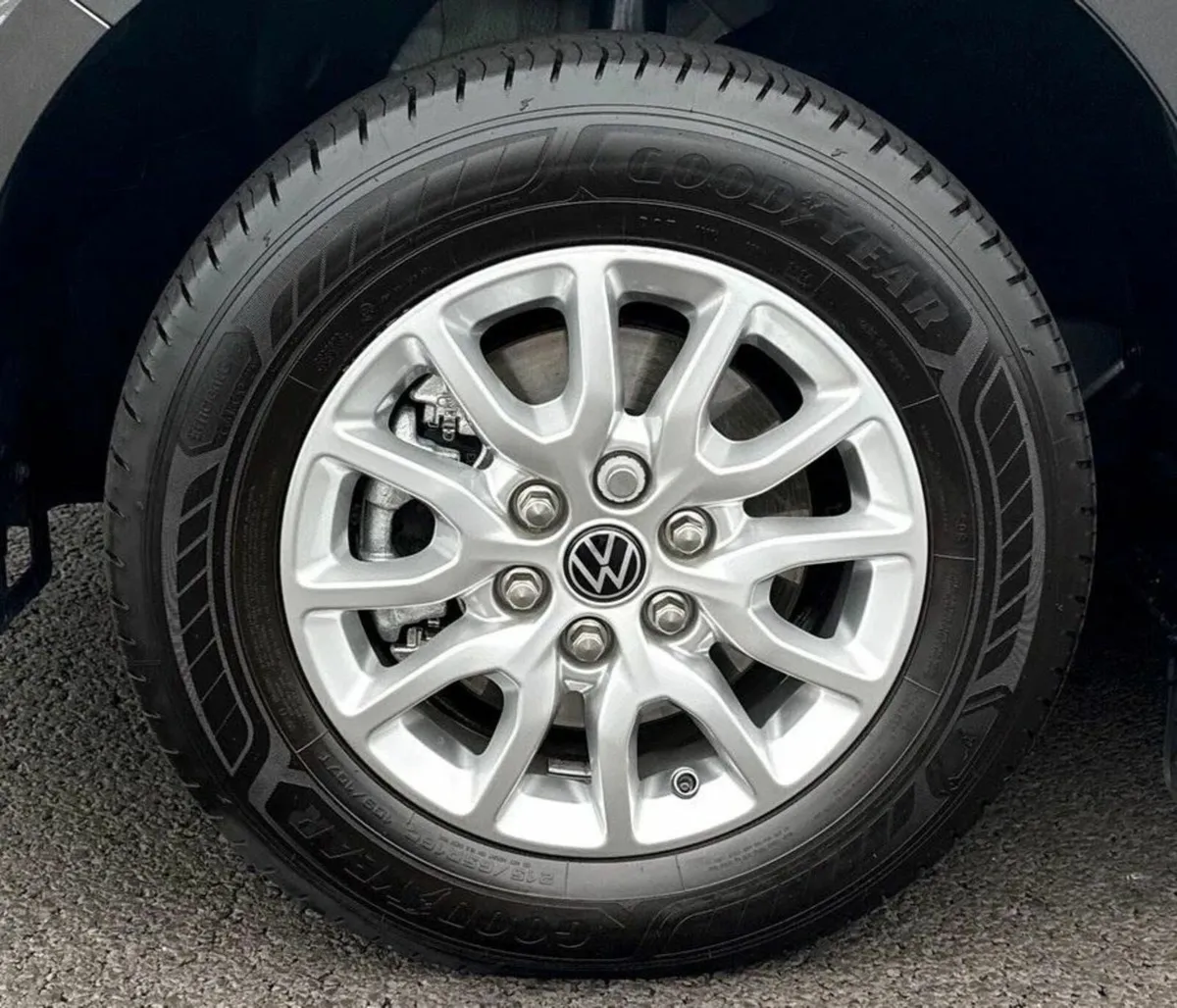 VW Trans New Model Genuine 16"Alloys - Image 2