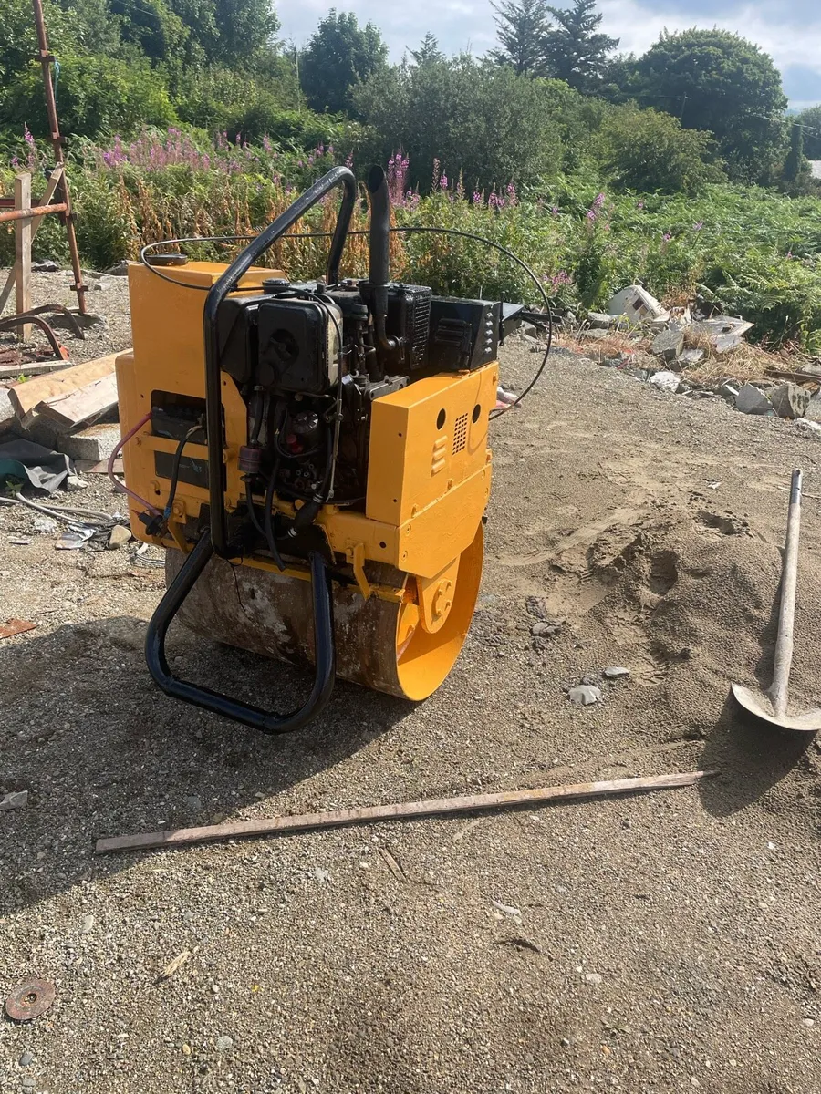 Terex pedestrian roller - Image 1